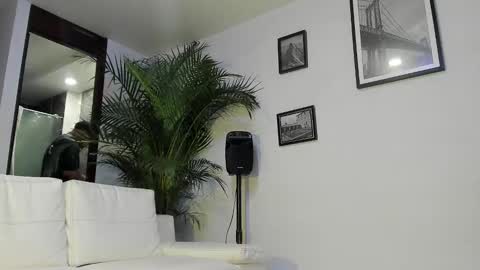 Andrew Johnson online show from January 9, 9:37 pm