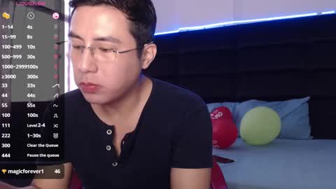 Snapshot of andrewmhilton_ chatting on February 23, 8:09 pm andrewmhilton_ online show from February 23, 8:09 pm