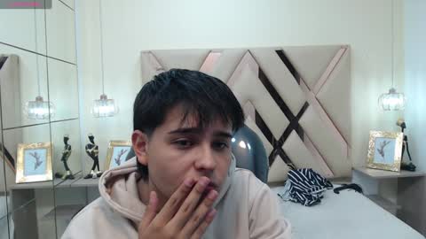 ANDREW online show from February 1, 12:05 pm