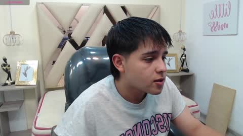 ANDREW online show from February 4, 12:00 pm