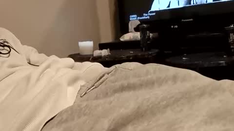 andreww9494 online show from December 20, 1:40 pm