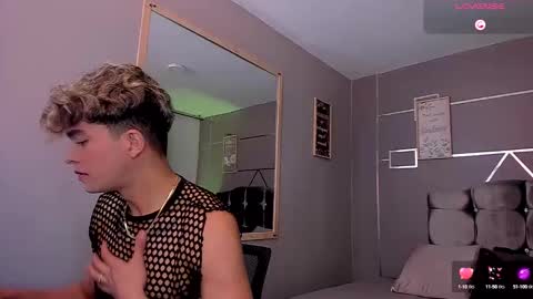 Snapshot of andrius_24 chatting on January 29, 1:07 pm online show from January 29, 1:07 pm