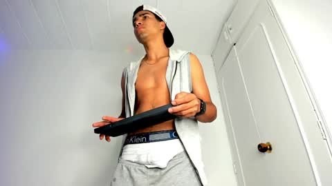 Andy online show from January 28, 7:11 am