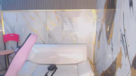 Snapshot of andy_dan1 chatting on October 22, 2:32 pm andy_dan1 online show from October 22, 2:32 pm