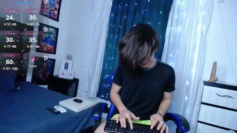 andy online show from February 25, 12:00 am