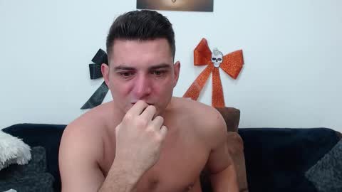 Andy Fame online show from November 2, 2:16 am