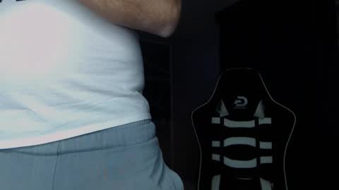 Magic Andy online show from December 31, 7:18 pm