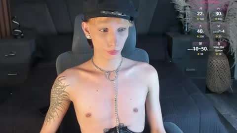 Andy online show from April 12, 9:16 pm