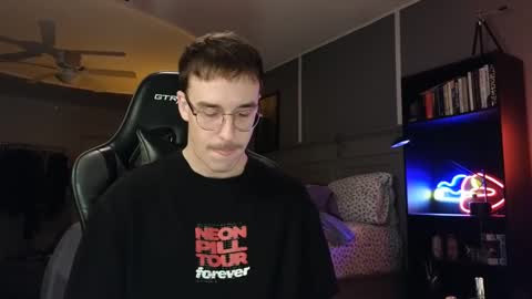 Andy Briars online show from February 13, 2:23 am