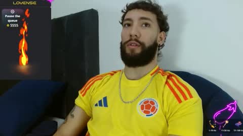 angel_kyrozz online show from December 23, 2:09 am