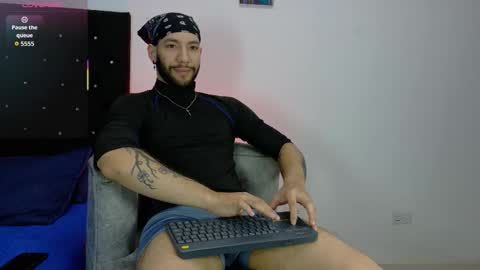 angel_kyrozz online show from March 20, 7:29 pm