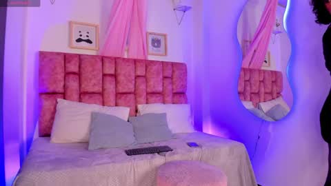 Angel  online show from April 9, 11:49 am