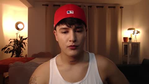 Angel online show from January 8, 1:44 am