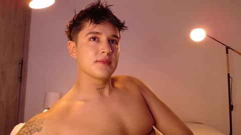 Angel online show from January 11, 1:21 am