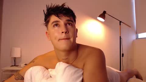 Angel online show from December 21, 9:34 pm