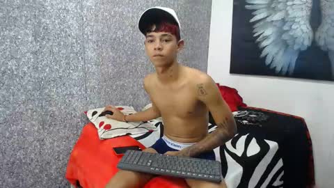 Snapshot of angelcutex_19 chatting on September 14, 3:52 am angelcutex_19 online show from September 14, 3:52 am