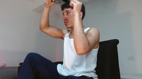 Angel of littlebandido online show from April 9, 2:20 am