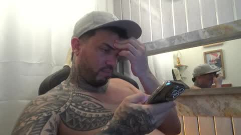 angellatino0 online show from November 5, 7:21 am