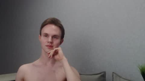 Angel online show from December 15, 6:48 pm