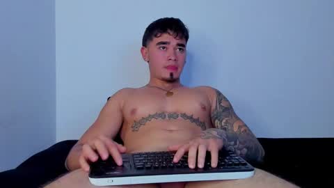 Angel Fox online show from October 7, 11:31 pm