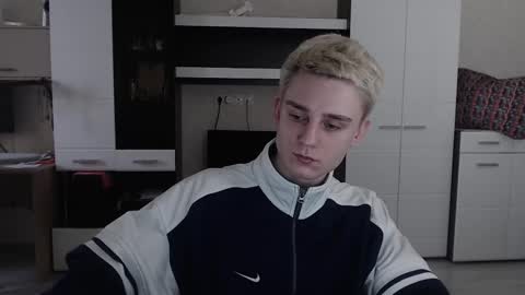 vodka online show from March 12, 6:40 am