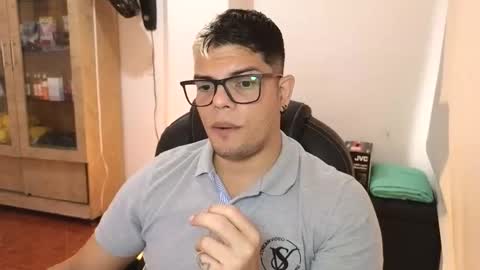 Anndy Hardy online show from December 22, 2:14 pm