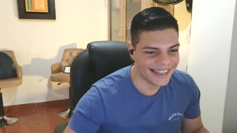 Anndy Hardy online show from October 28, 10:01 pm