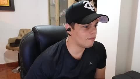 Anndy Hardy online show from November 15, 12:01 am