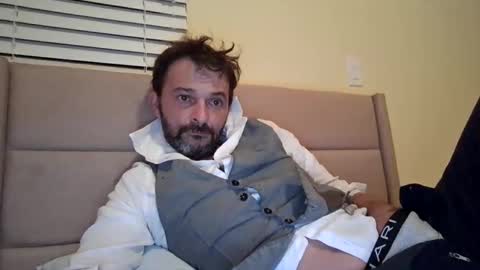Snapshot of ansreramso chatting on October 14, 6:53 am Lower chakra online show from October 14, 6:53 am