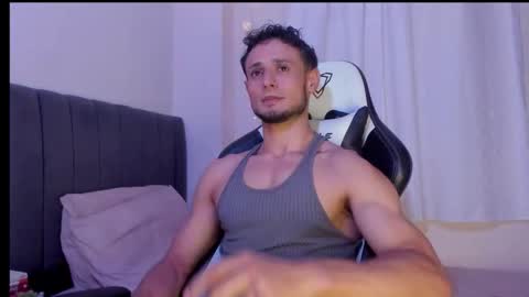 Snapshot of anthony_lewis_ chatting on September 10, 6:45 am Adonys Creeb online show from September 10, 6:45 am