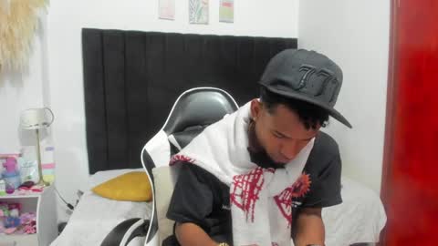       online show from April 21, 12:57 am