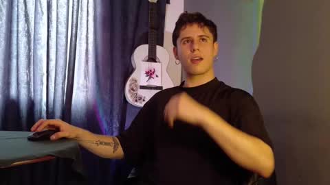 antonnello_ online show from April 11, 6:55 pm