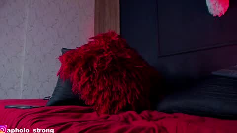 Apholo Strong online show from December 15, 7:31 pm