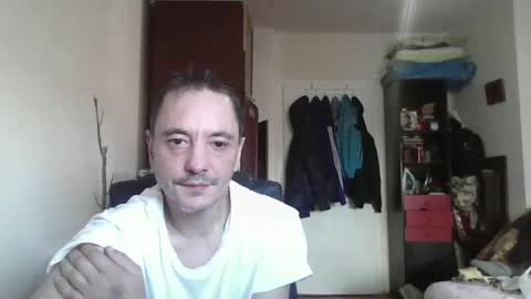 aragorn1986 online show from March 16, 5:44 am