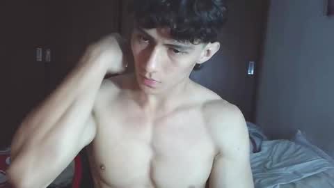 Snapshot of ares_aestheticgod chatting on October 20, 3:54 am Ares D online show from October 20, 3:54 am