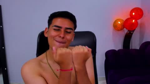 MATTHEW online show from November 10, 3:17 pm