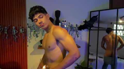 Snapshot of aress444 chatting on September 23, 10:42 pm aress444 online show from September 23, 10:42 pm