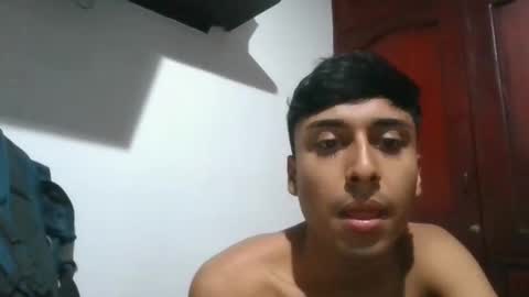 arielaritz online show from October 15, 3:03 am