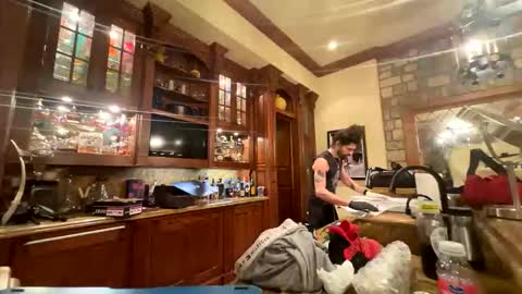 arielchape501 online show from February 27, 3:40 am