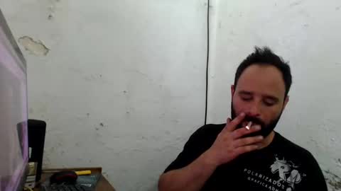 Ariel online show from December 11, 9:33 pm