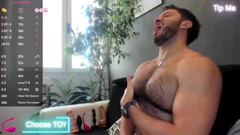 Ariel online show from November 14, 1:12 pm