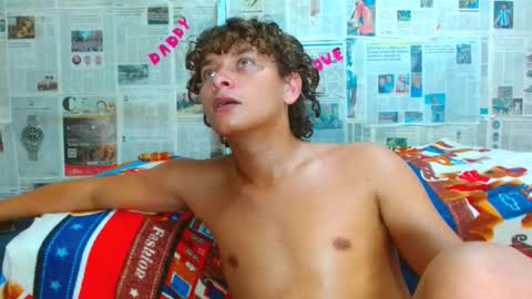 Ariel Aoir online show from February 14, 1:44 am