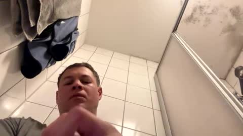 armyskater32 online show from February 18, 10:18 pm