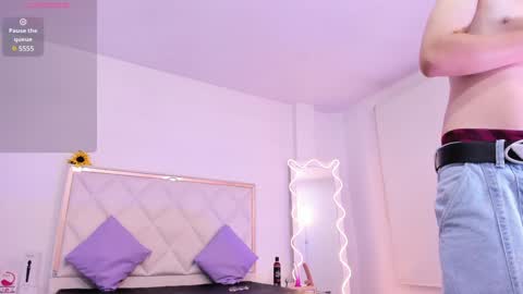  your aron  online show from December 29, 3:22 am