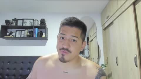 Snapshot of aronwilliams69 chatting on September 19, 11:48 pm ARON Independent model online show from September 19, 11:48 pm
