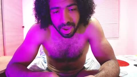 Snapshot of arthur_jamess chatting on October 9, 11:53 pm arthur_jamess online show from October 9, 11:53 pm