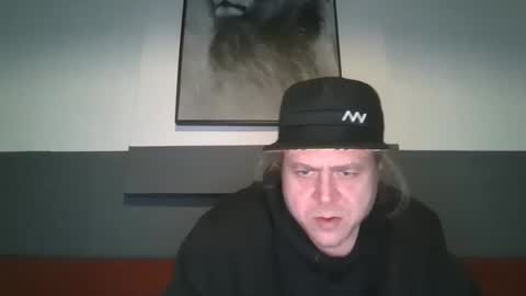 arthure944491 online show from November 22, 5:23 pm