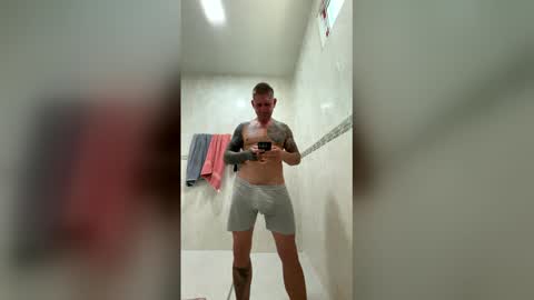 Lucash413 online show from April 2, 6:10 am