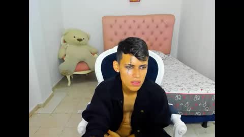 Snapshot of asbeell_grigory chatting on September 16, 10:32 pm asbeell grigory online show from September 16, 10:32 pm