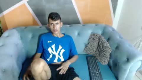 Snapshot of asbeell_grigory chatting on September 9, 9:13 pm asbeell grigory online show from September 9, 9:13 pm